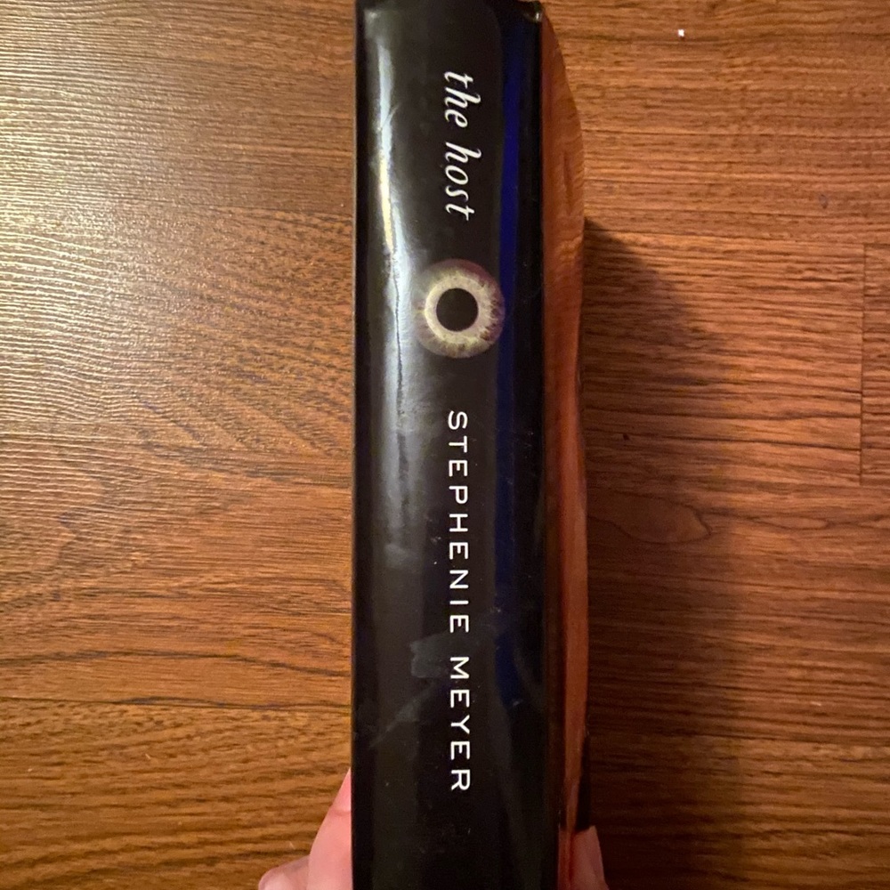The Host (Hardback) - Picture 2 of 4
